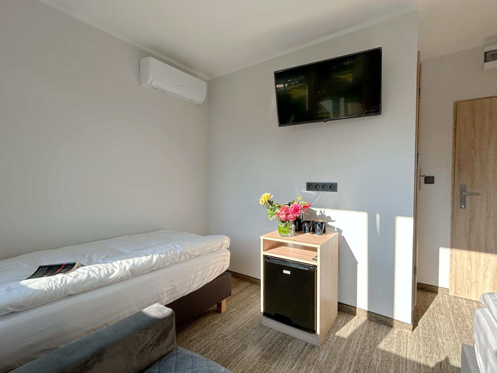 Mandarin Jarosławiec Extérieur photo